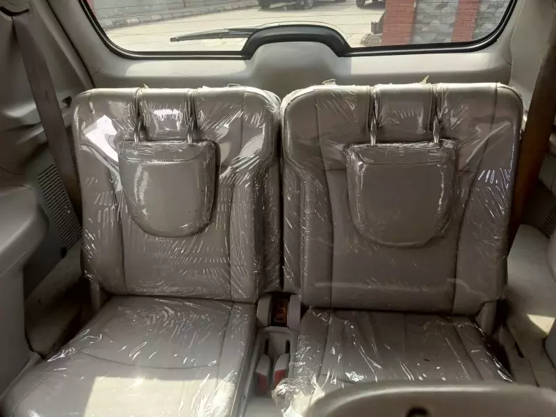 Toyota Highlander   - 2013