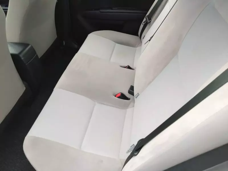 Toyota Axio    - 2016
