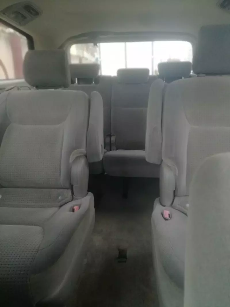 Toyota Sienna   - 2007
