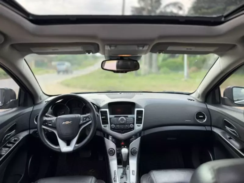 Chevrolet Cruze   - 2014