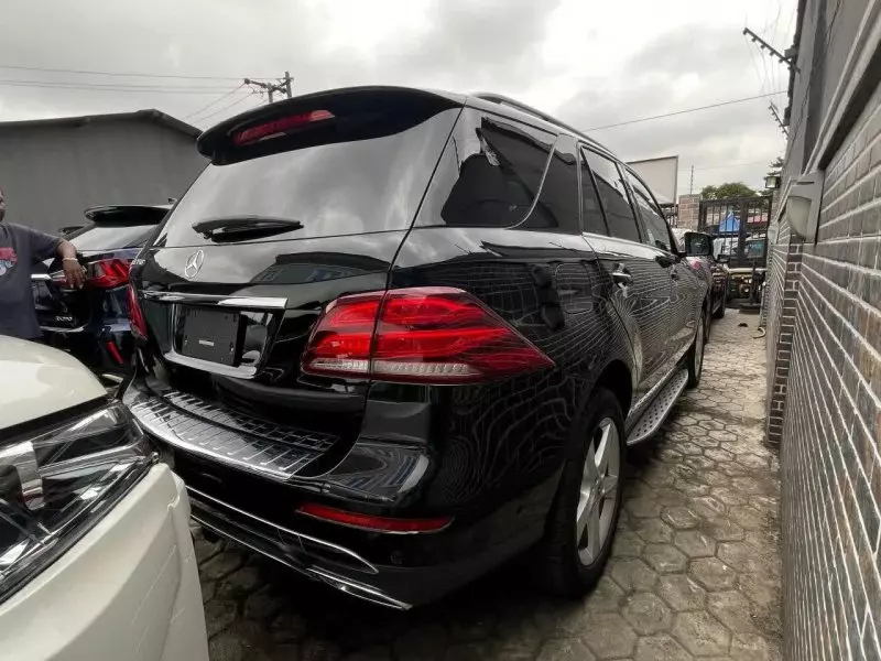 Mercedes-Benz GLE 350   - 2018