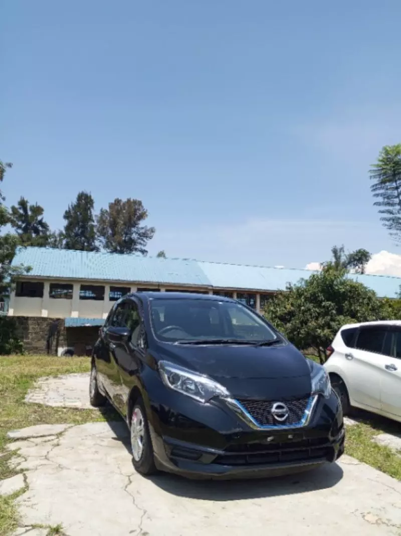Nissan 100 NX   - 2018