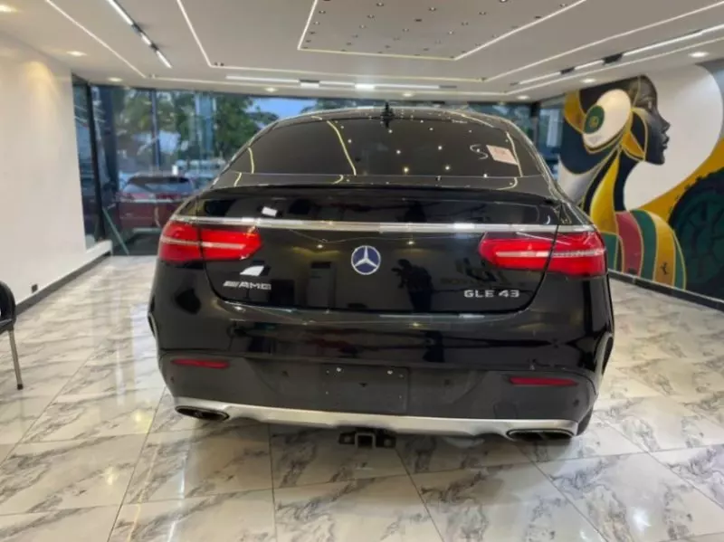 Mercedes-Benz GLE-Class   - 2017