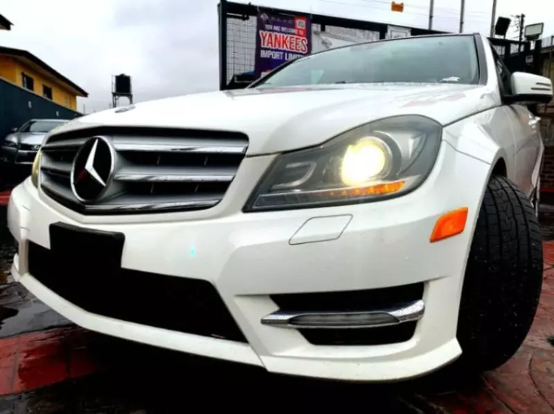 Mercedes-Benz C 250   - 2013