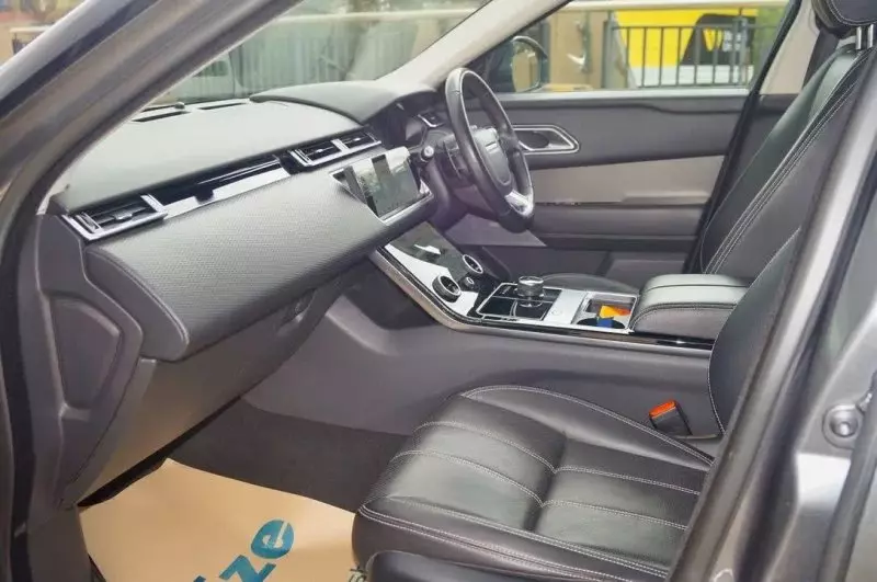 Land Rover Range Rover Velar   - 2018