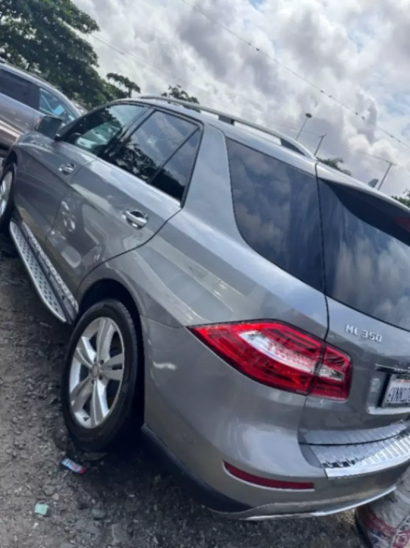 Mercedes-Benz ML 350   - 2013