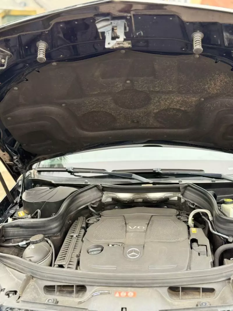 Mercedes-Benz GLK 350   - 2014