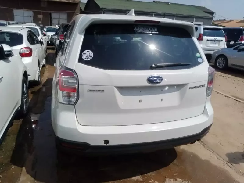 Subaru Forester   - 2015