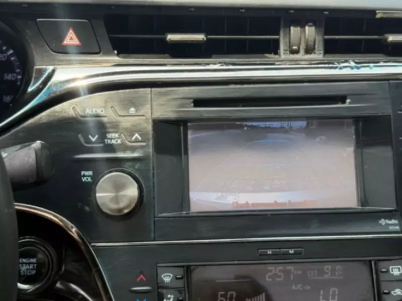 Toyota Avalon   - 2013