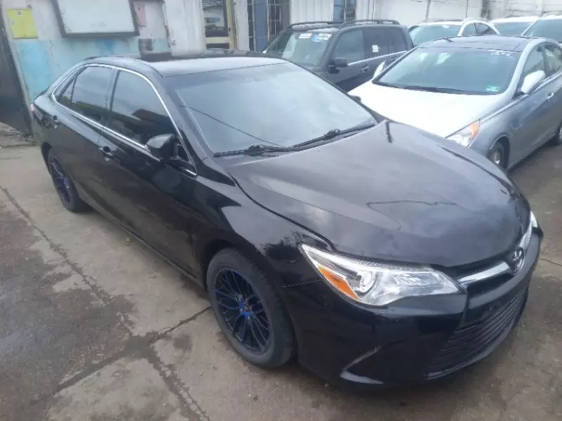 Toyota Camry   - 2015