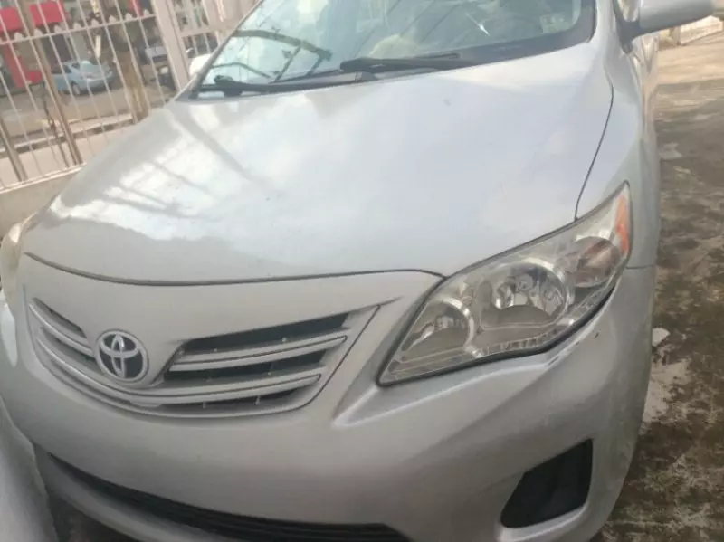 Toyota Corolla   - 2013