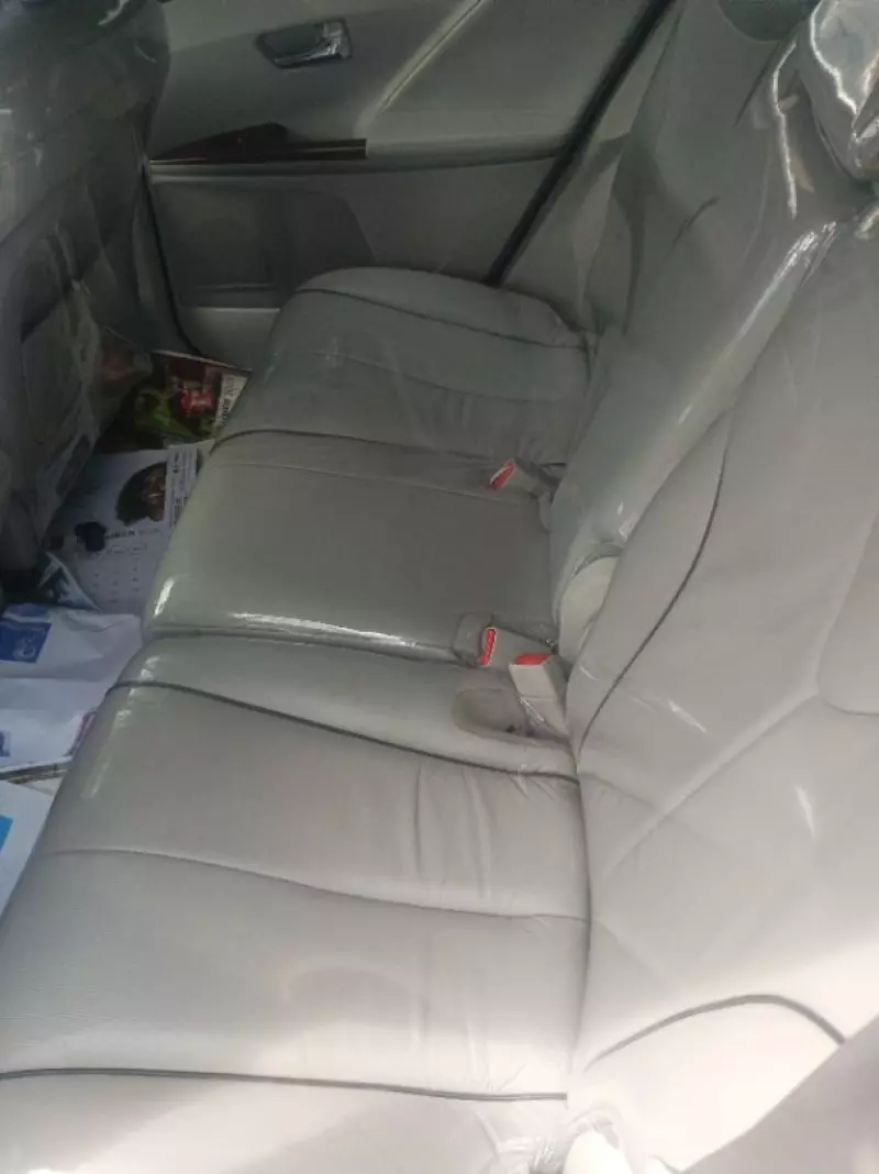 Toyota Venza   - 2012