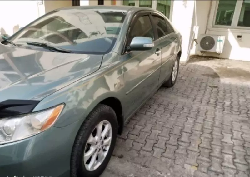Toyota Camry   - 2008
