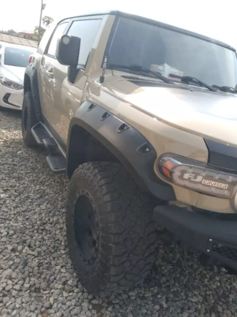 Toyota FJ Cruiser