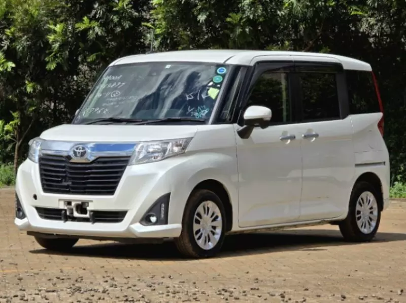 Toyota Roomy   - 2018