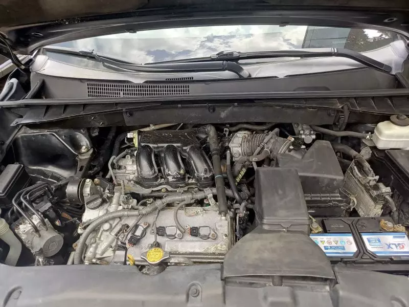 Toyota Highlander   - 2014