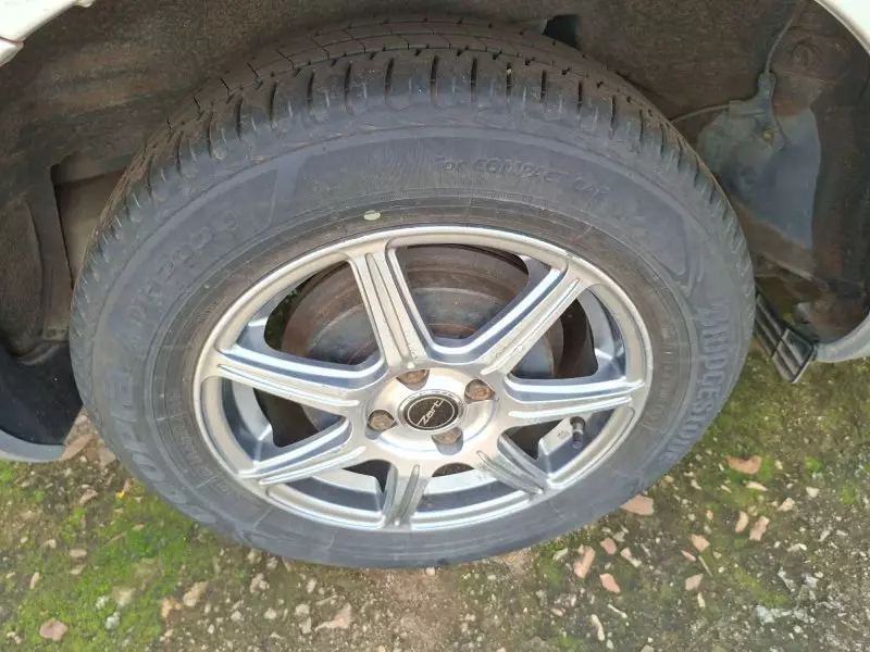 Toyota Fielder    - 2012