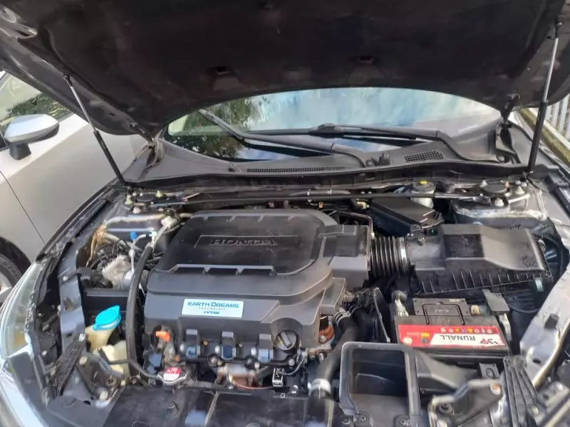 Honda Accord   - 2009