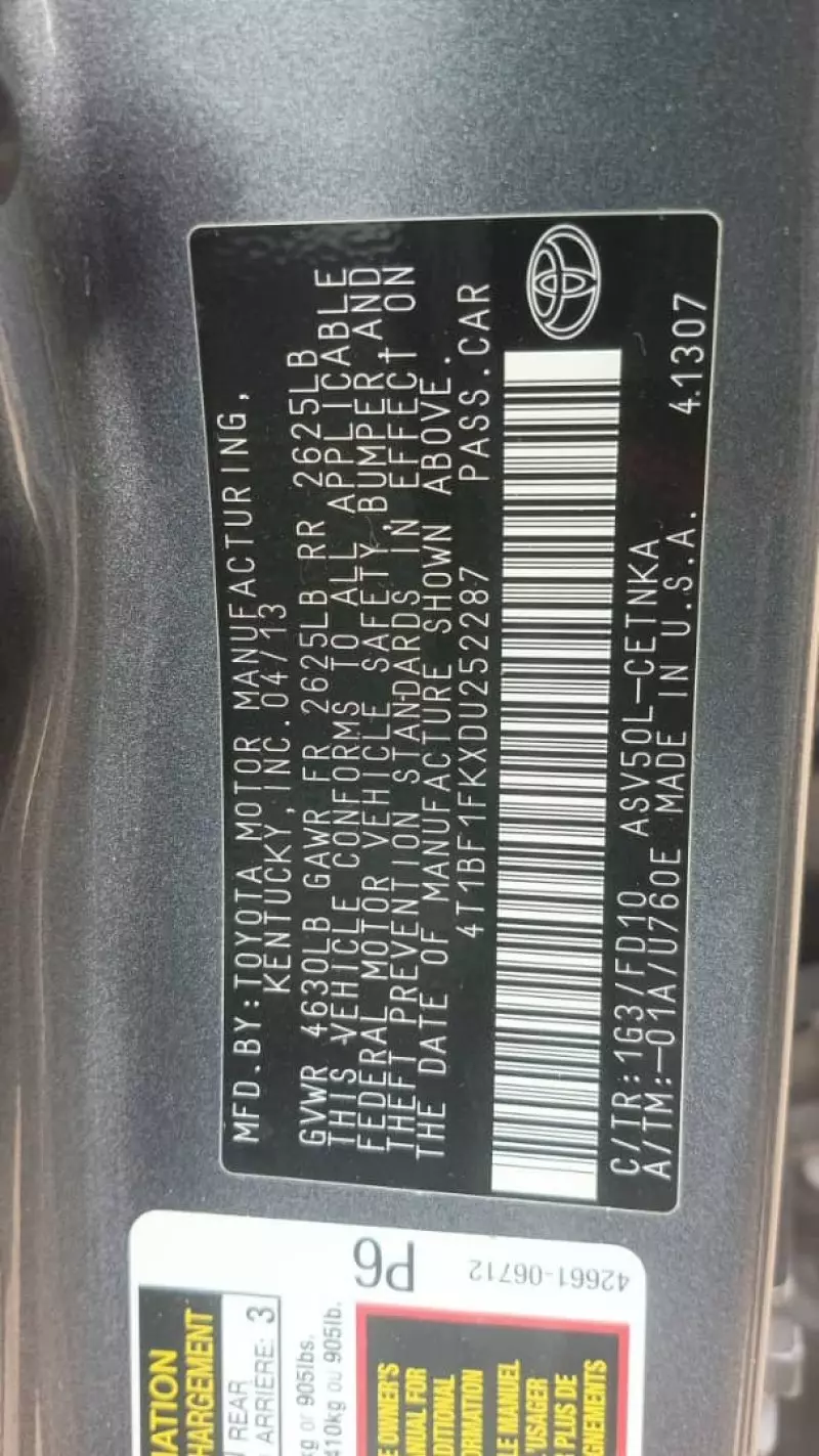 Toyota Camry   - 2013