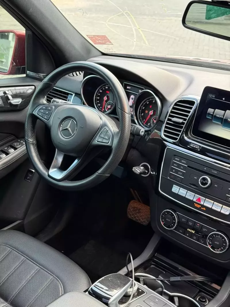 Mercedes-Benz GLE 350   - 2018