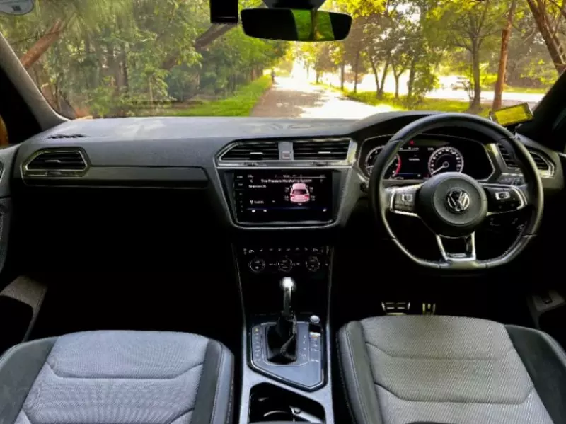 Volkswagen Tiguan   - 2018