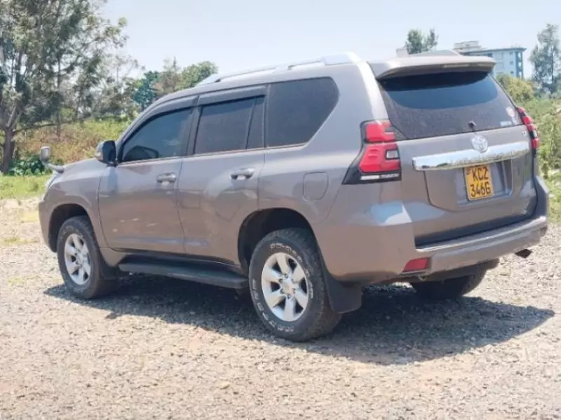 Toyota Prado   - 2017