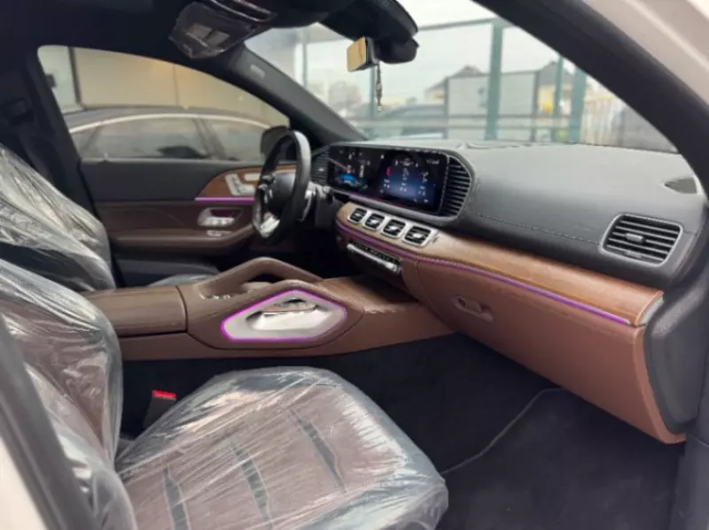 Mercedes-Benz GLE 53 AMG   - 2024