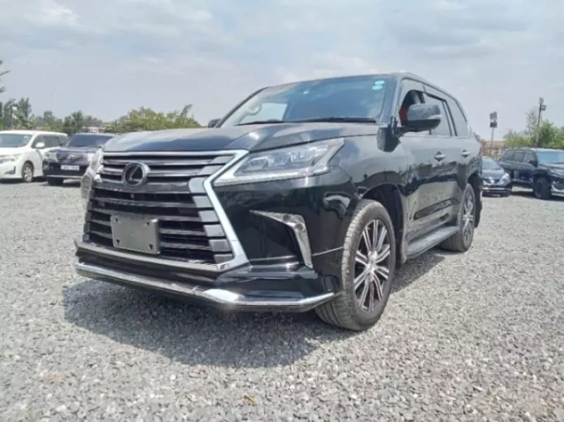 Lexus LX 570   -