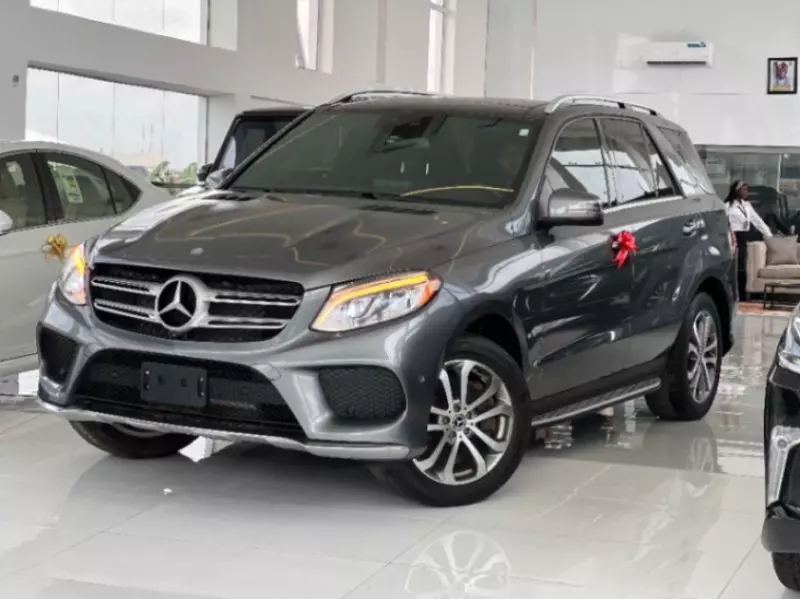 Mercedes-Benz ML 400