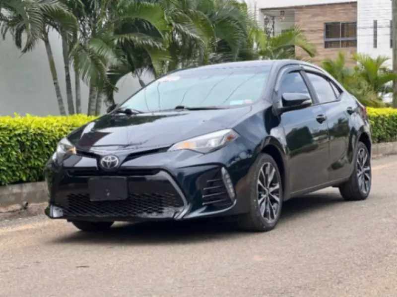 Toyota Corolla   - 2018
