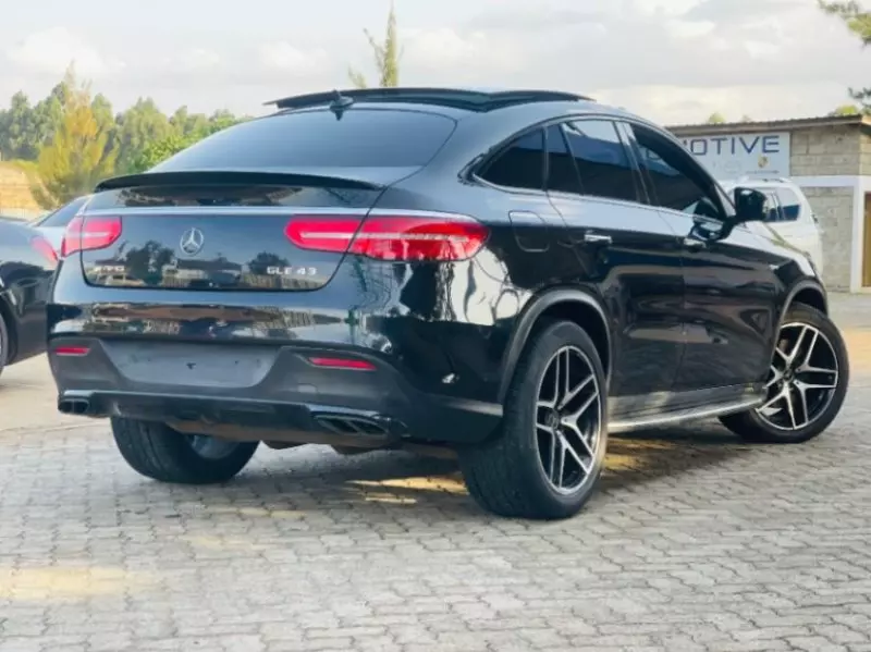 Mercedes-Benz GLE 43 AMG - 2019