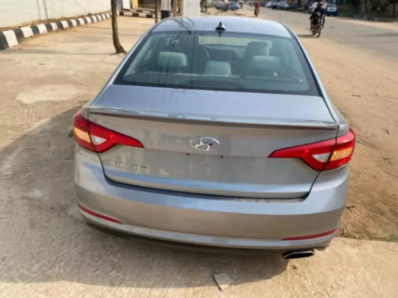 Hyundai Sonata - 2015