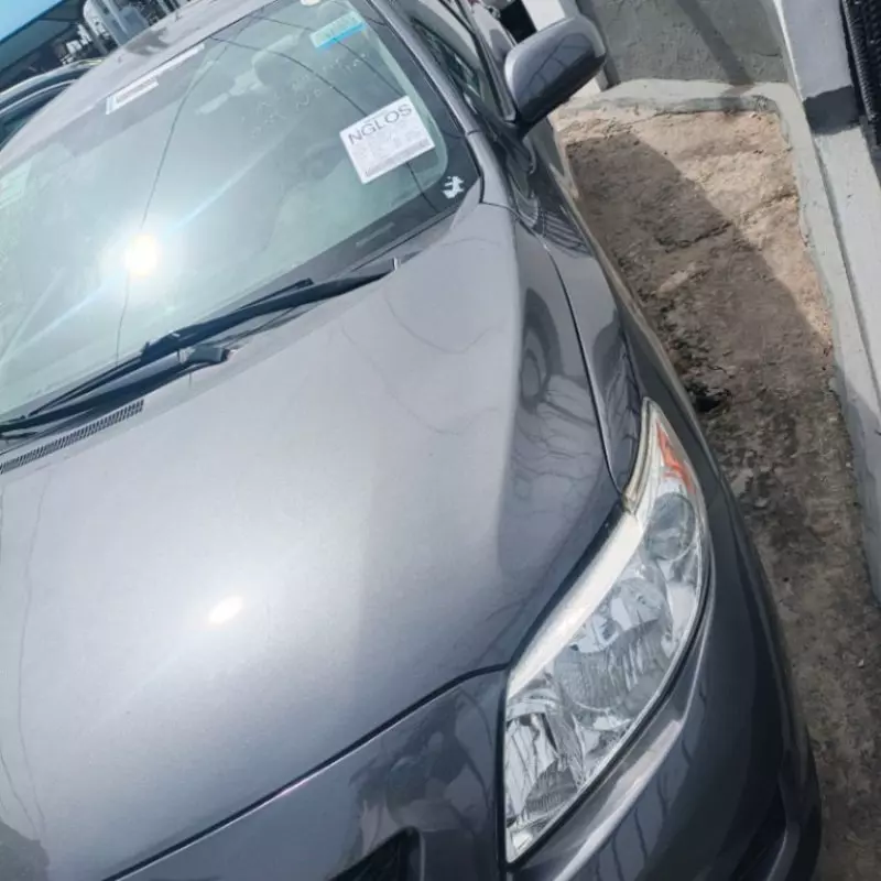 Toyota Corolla   - 2009