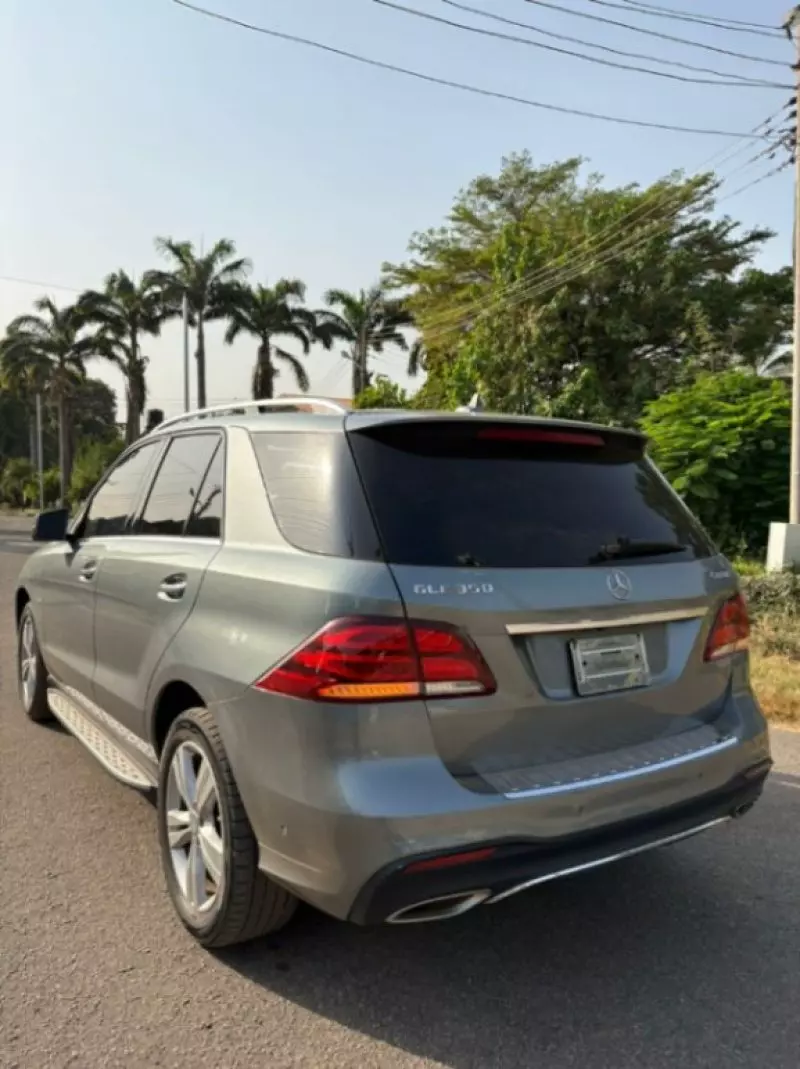 Mercedes-Benz ML 350