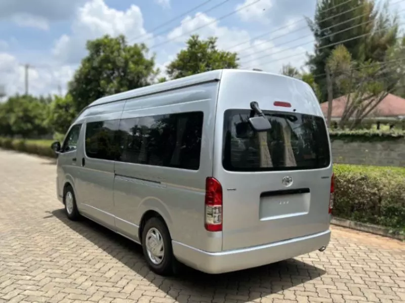 Toyota Hiace - 2019