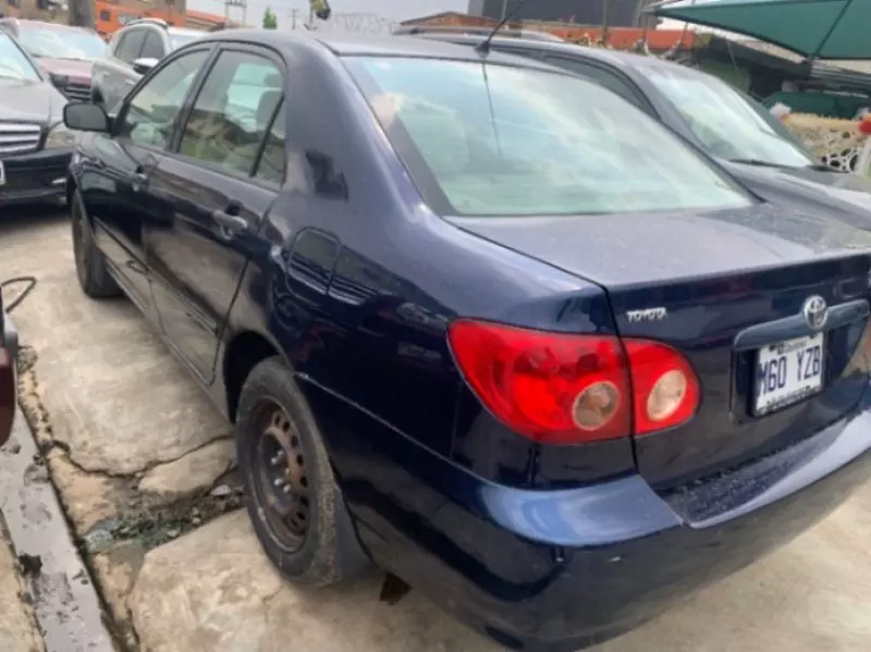 Toyota Corolla   - 2008