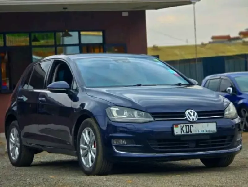 Volkswagen Golf - 2014