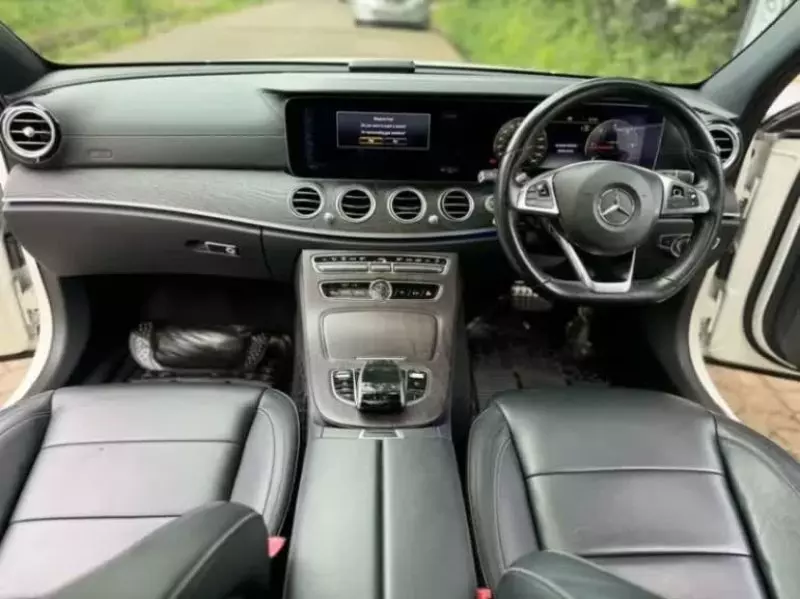 Mercedes-Benz E 220   - 2017