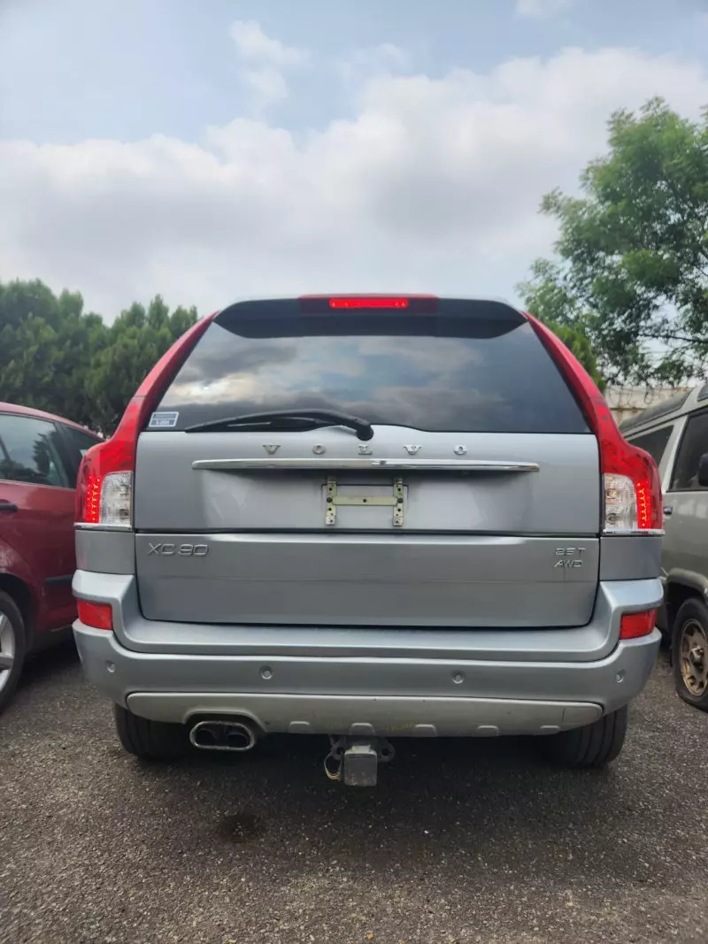 Volvo XC90   - 2014