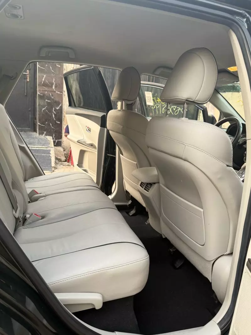 Toyota Venza   - 2013