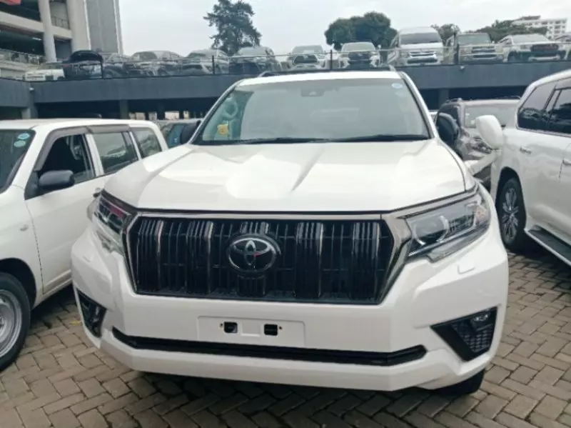 Toyota Landcruiser Prado   - 2020