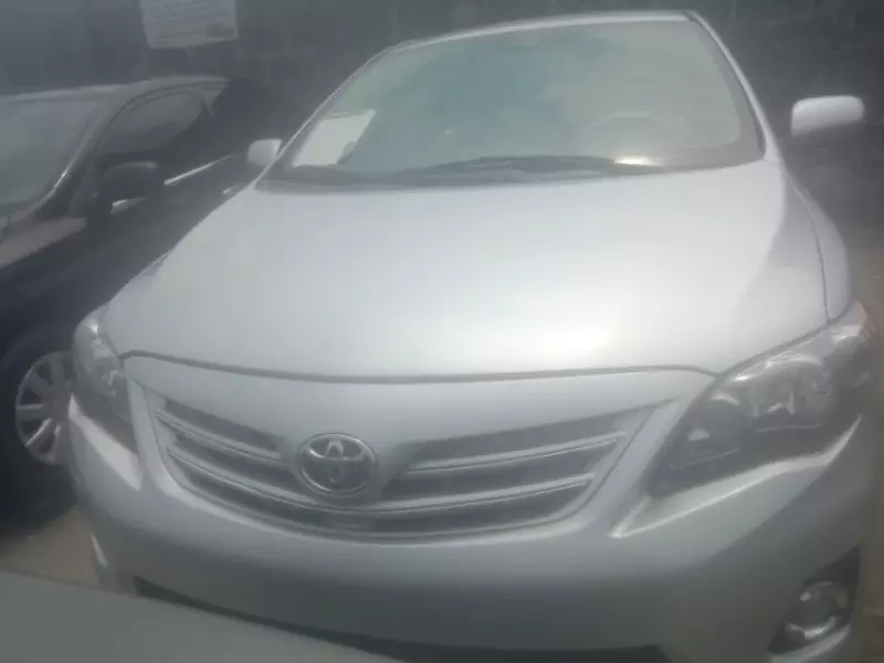 Toyota Corolla   - 2013