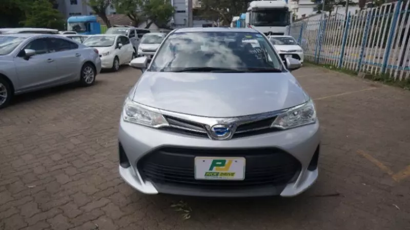 Toyota Fielder    - 2018