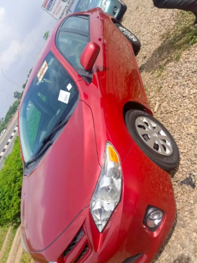 Toyota Corolla   - 2012