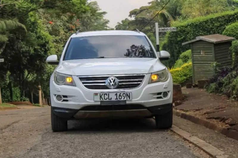 Volkswagen Tiguan   - 2009