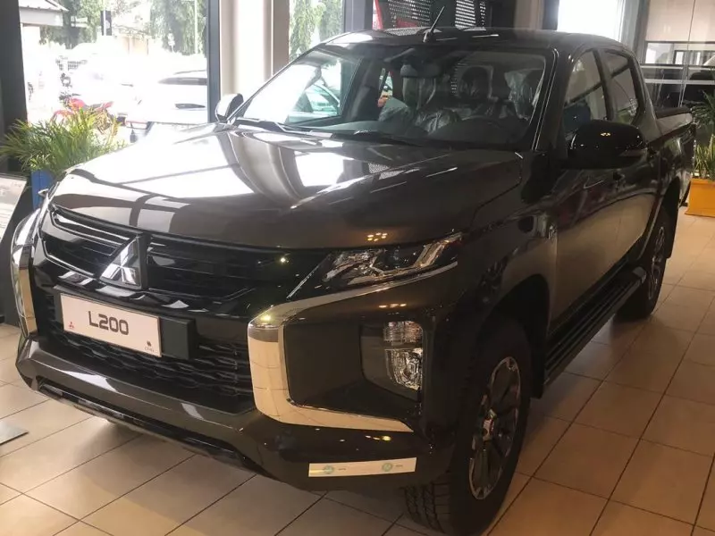 Mitsubishi L200 D/C Sportero A/T   - 2025