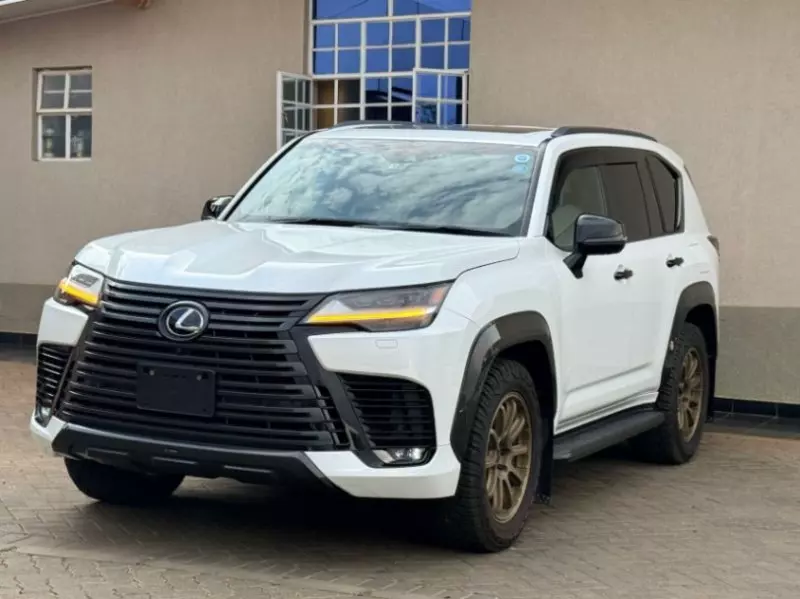 Lexus LX 600   - 2022