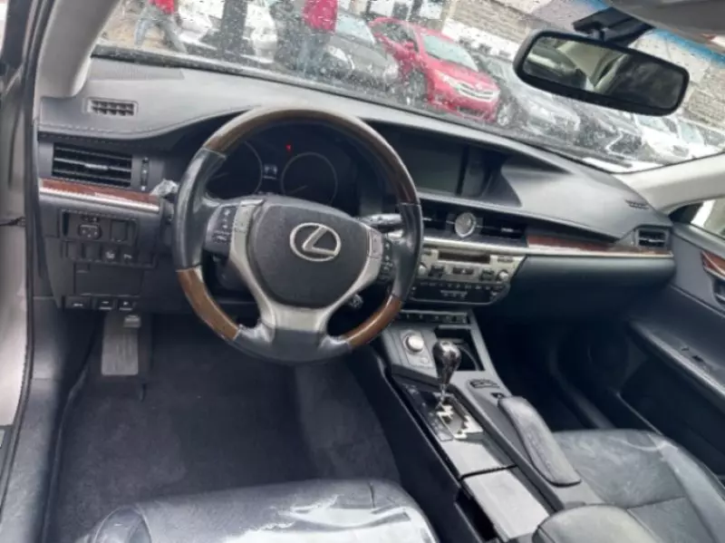 Lexus ES 350   - 2015