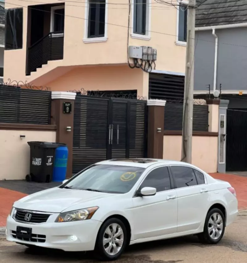 Honda Accord   - 2008