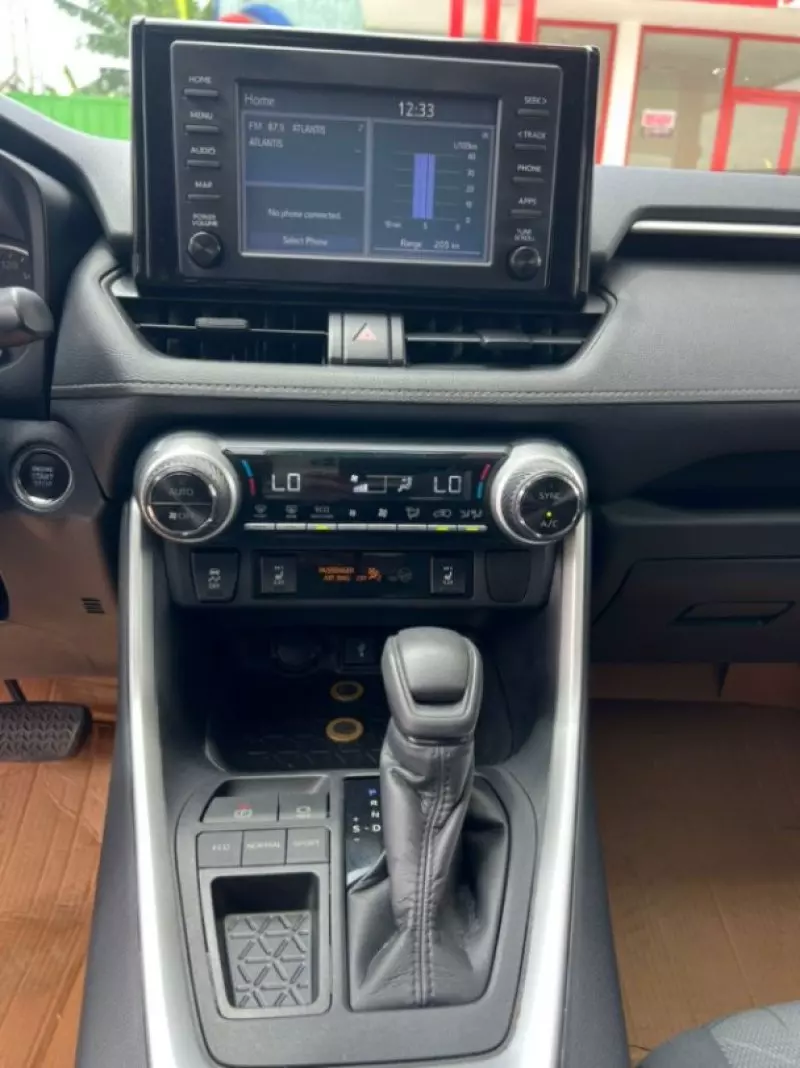 Toyota RAV 4   - 2020